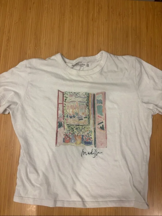 Abercrombie & Fitch White Tee with Pastel Harbor Window Graphic - Picture 3 of 3